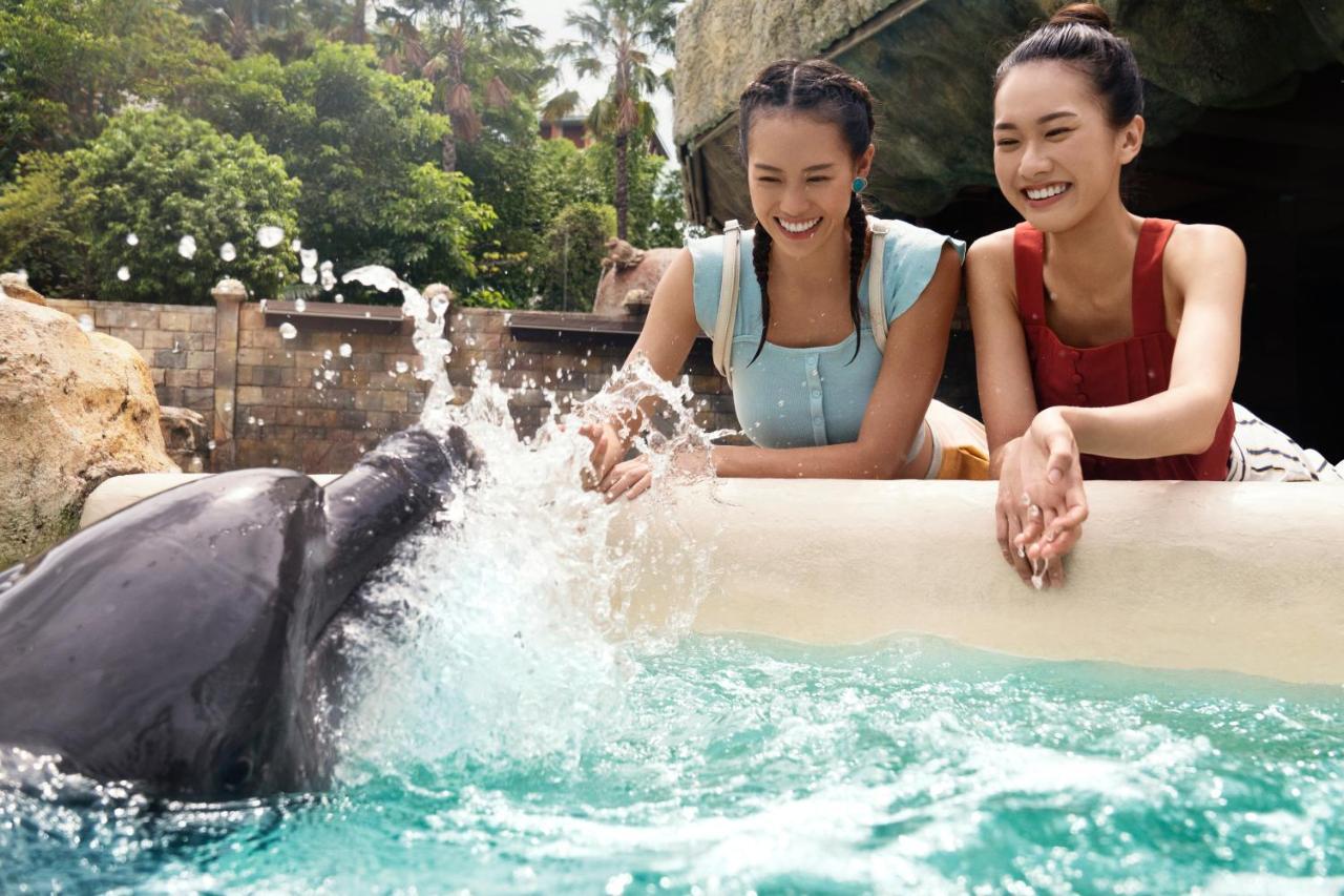 Resorts World Sentosa - Hotel Singapur Exterior foto Dolphin Cove