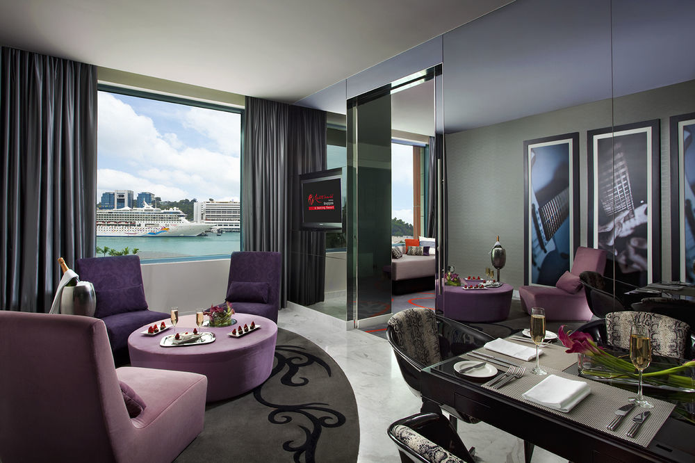 Resorts World Sentosa - Hotel Singapur Exterior foto A suite at the W Hotel, Hong Kong